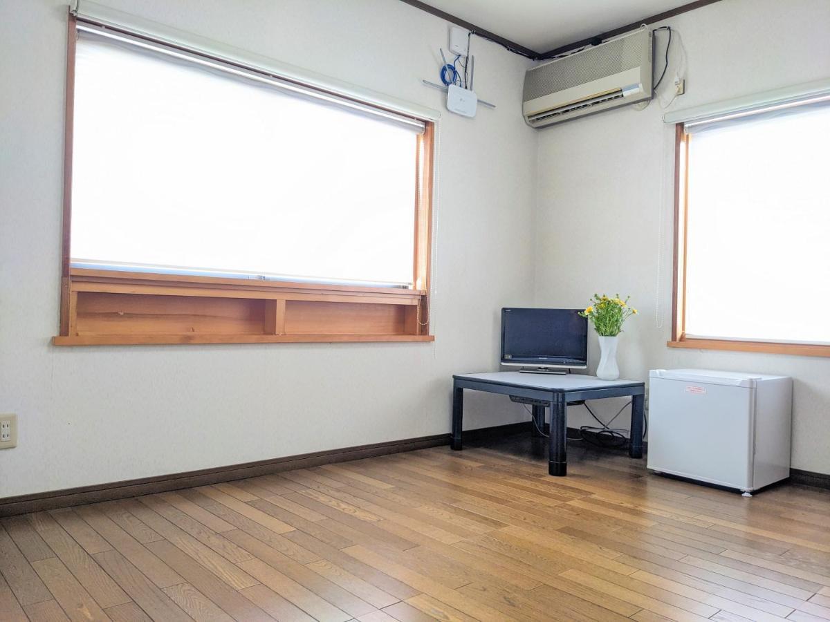 Farm Stay Inn Sanzaemon-Tei 母屋guesthouse Shiga-Takasima Traditional Japanese Architecture House エクステリア 写真